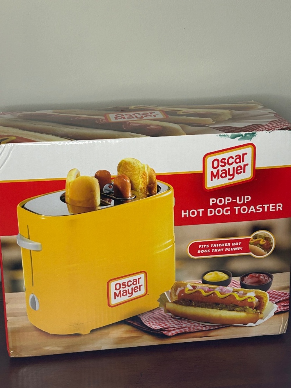 Hot dog and bun toaster